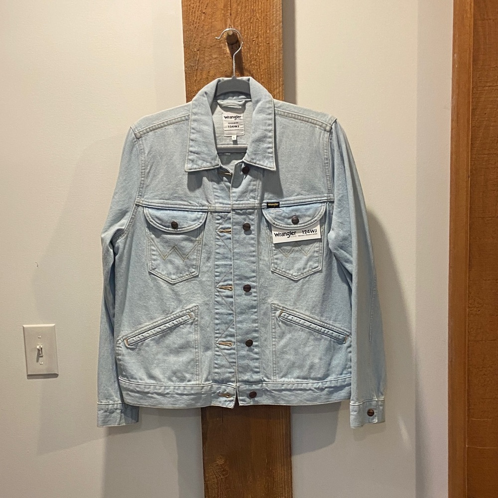 Wrangler Classic Light Blue Denim Jacket